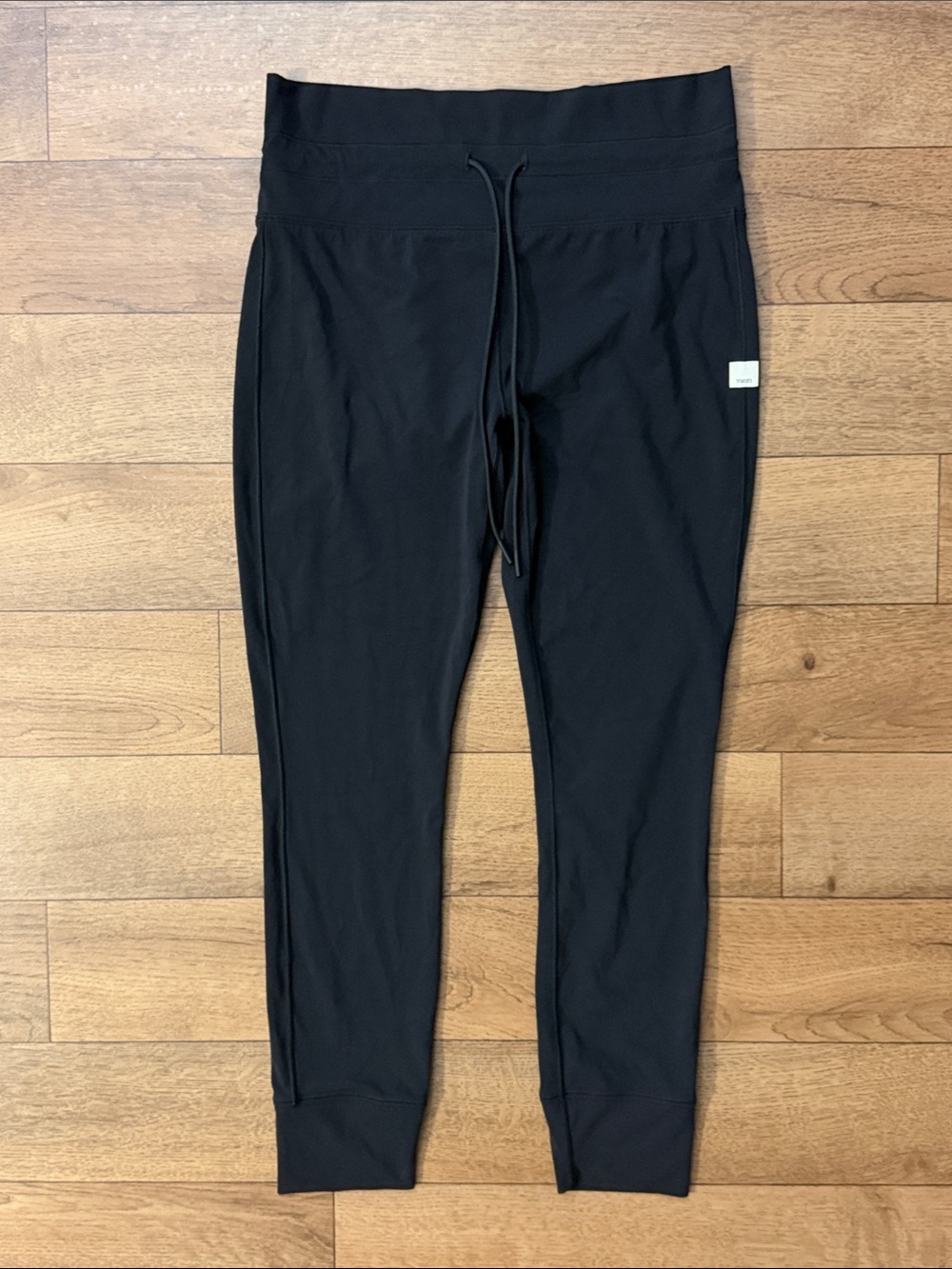 Vuori Size Large Daily Form Leggings Black Style VW4309 Comfortable Yoga Train L
